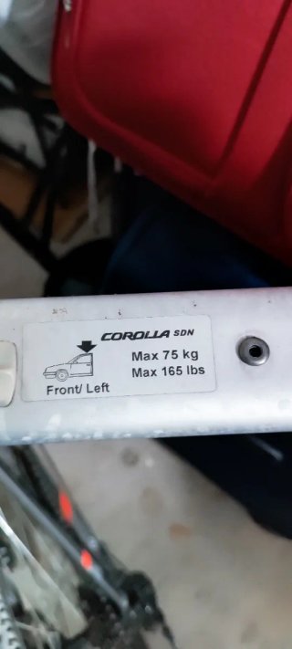 Barras Techo Toyota Corolla + Portaesquís