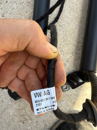 Amortiguadores porton Eléctricos Audi VW Q3