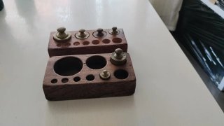Juego pesas latón antiguas báscula