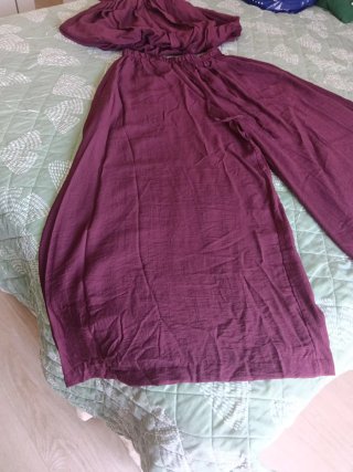 Conjunto palazzo y top burdeos talla M