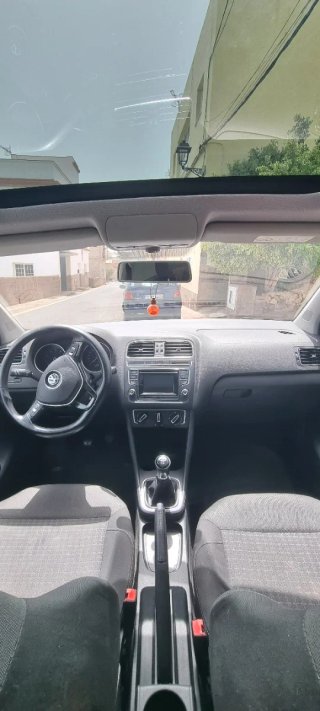 Alquiler coche volkswagen Polo.