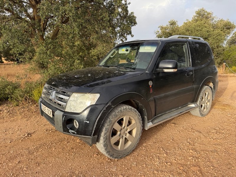 Mitsubishi Montero 2008 - foto 1
