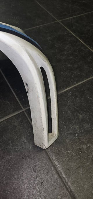 Carenagem Yamaha Target - Precisa de Reparação