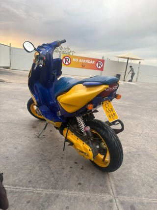 Yamaha Aerox valentino Rossi de Camel