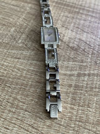 Reloj Guess Mujer Cuarzo Plata