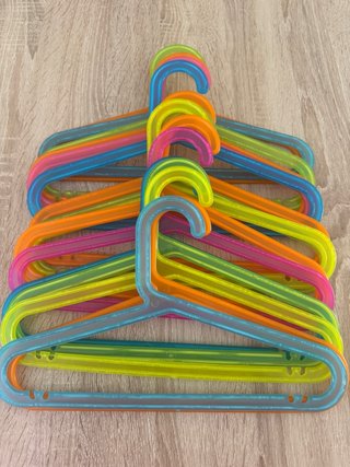 16 Perchas Ikea Niños Plástico Colores
