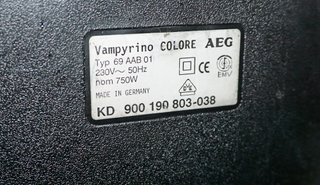 Aspiradora AEG OKO _ Vampyrino 750 W