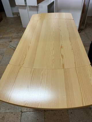 Mesa de cocina plegable de madera