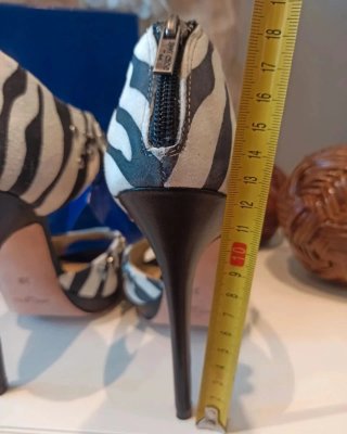 Tacones Jimmy Choo Cebra