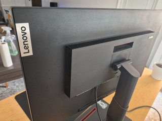 Lenovo ThinkVision 32p 4K USB-C. LEGGI DESCRIZIONE.