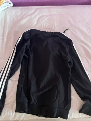 Chaqueta Adidas Negra con Rayas Blancas