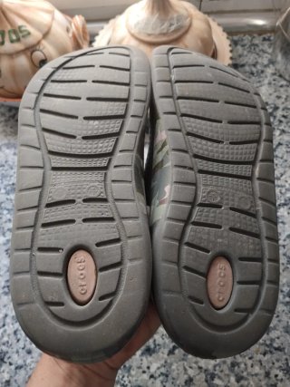 Crocs Talla 41 Verde/Multicolor
