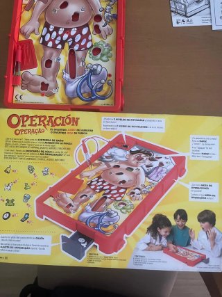 Juego Operación Hasbro con Sonido e Iluminación