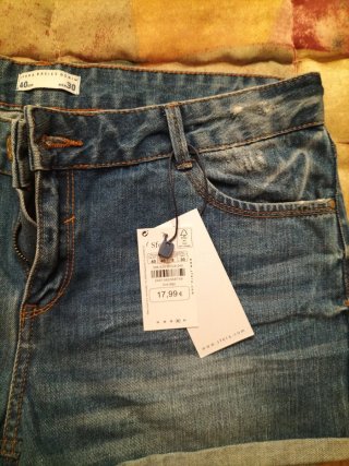 Pantalón corto Sfera azul talla 40