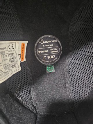 Casco equitación talla 53