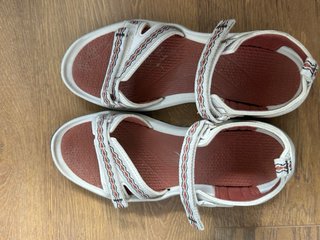 Sandalias Quechua Talla 37