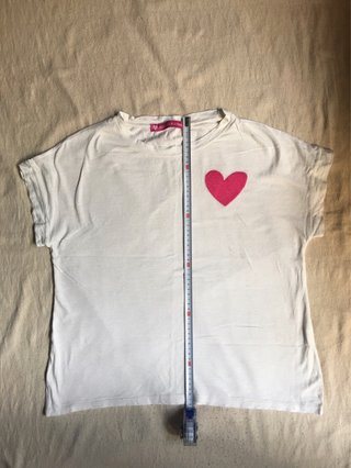 Camiseta Blanca Corazón Rosa Talla M