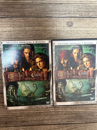 2 DVD Piratas del Caribe: El Cofre del Hombre Muer