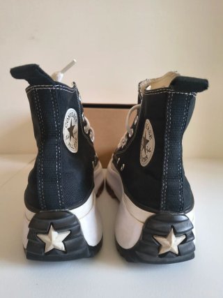 Converse Chuck Taylor shoes Run Star Hike