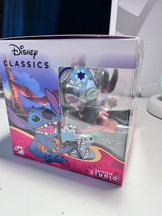 Figura Disney Stitch Guitarra Abystyle Studio