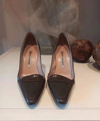 Manolo Blahnik Tacones Caqui