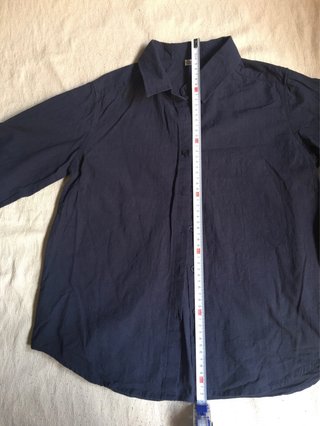 Camisa azul oscuro talla XS
