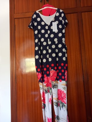 Mono estampado lunares y flores