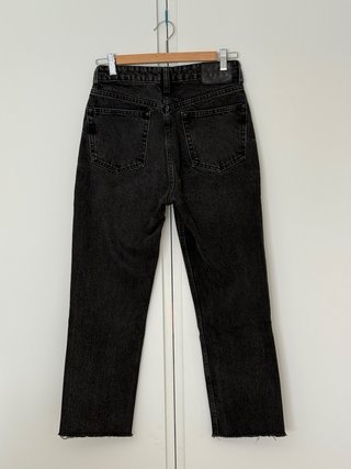 Pantalón vaquero negro boyfriend Zara talla 36