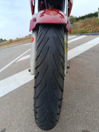 Honda CBF 250 Roja