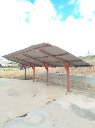 Pérgola estructura parking aparcamiento coches