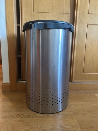 Cubo Ropa Sucia Brabantia Acero Inox 60L
