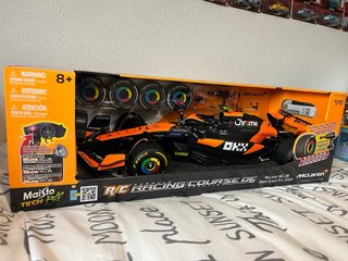 Coche RC Maisto F1 McLaren MCL38 1/10