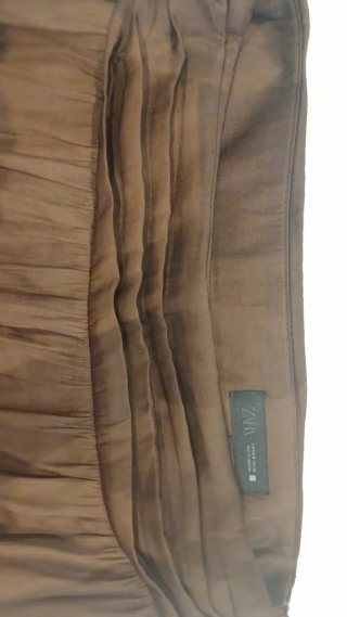 Falda midi Zara plisada marrón