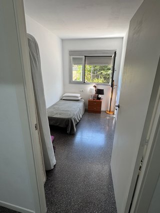 Amplio piso de 95 m² con terraza en Trinitat Nova.