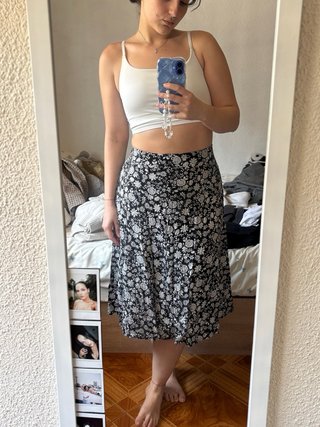 Falda midi flores verano
