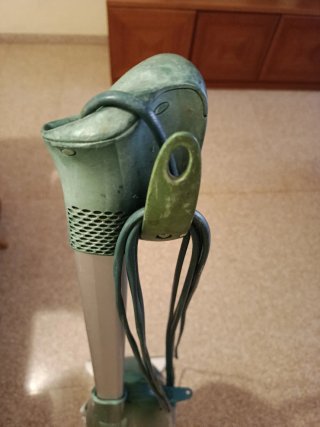 Aspiradora Vorwerk Kobold con accesorios