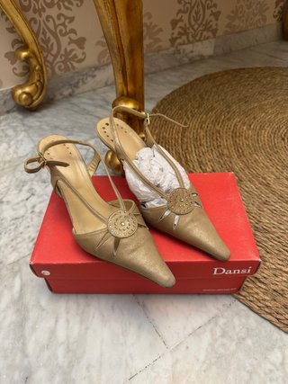Tacones vintage dorados Dansi Talla 37