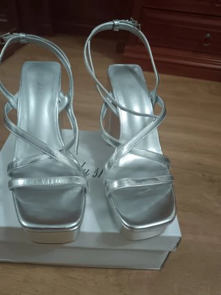 Sandalias Plataforma número 39 Mujer Plata. Tacón