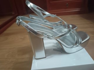 Sandalias Plataforma número 39 Mujer Plata. Tacón