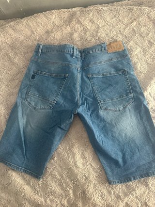Pantalones cortos Tiffosi azules desgastados