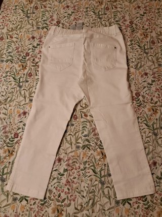 Pantalón Capri Blanco Mujer