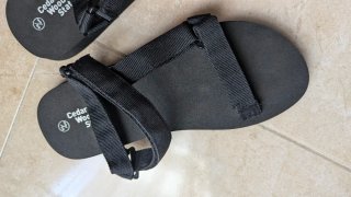 Sandalias Cedar Wood State Negras