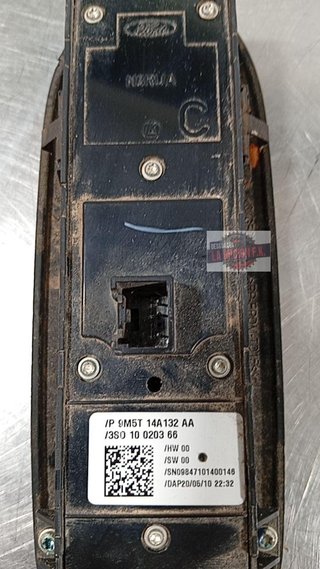 MANDO ELEVALUNAS DELANTERO IZQUIERDO Ford Kuga (CBV)(2008->)