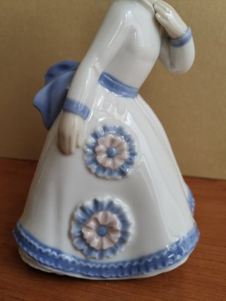 PORCELANA ZAPHIR LLADRO CHIQUITA