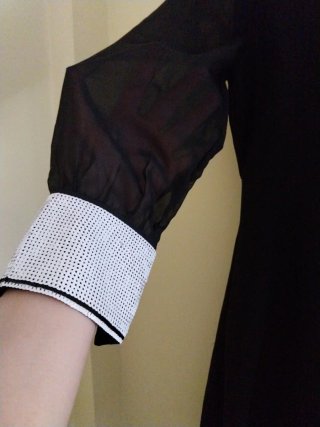 Vestido negro cuello blanco Talla XS