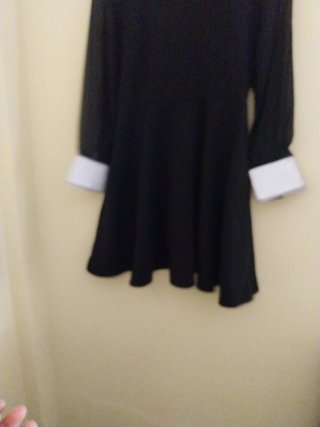 Vestido negro cuello blanco Talla XS