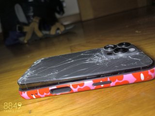 iPhone 16 Pro Negro