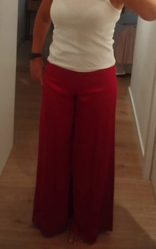 Pantalón ancho fucsia Zara