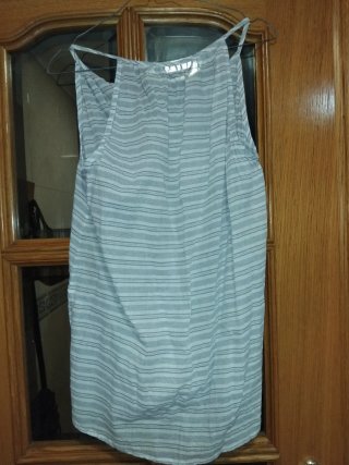Lote 4 piezas.2 pantalones y 2 blusas mujer
