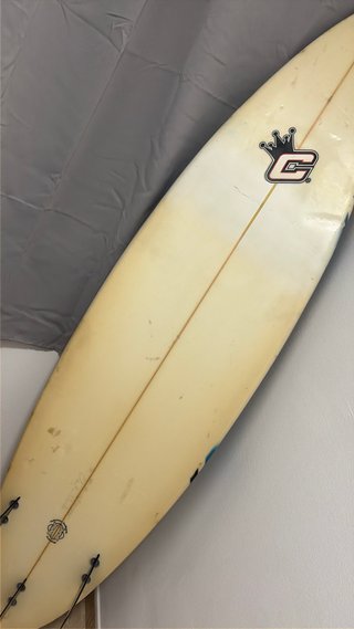 Tabla de surf con diseño